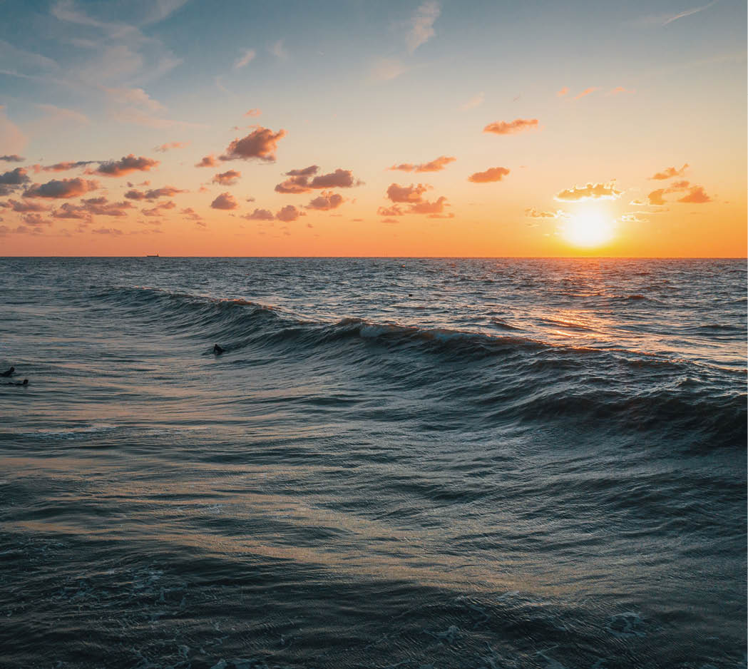 A breathtaking view of the ocean under the sunset captured in Domburg, Netherlands