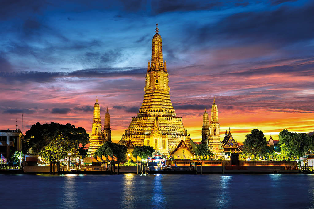Wat Arun temple at twilight in Bangkok, Thailand.