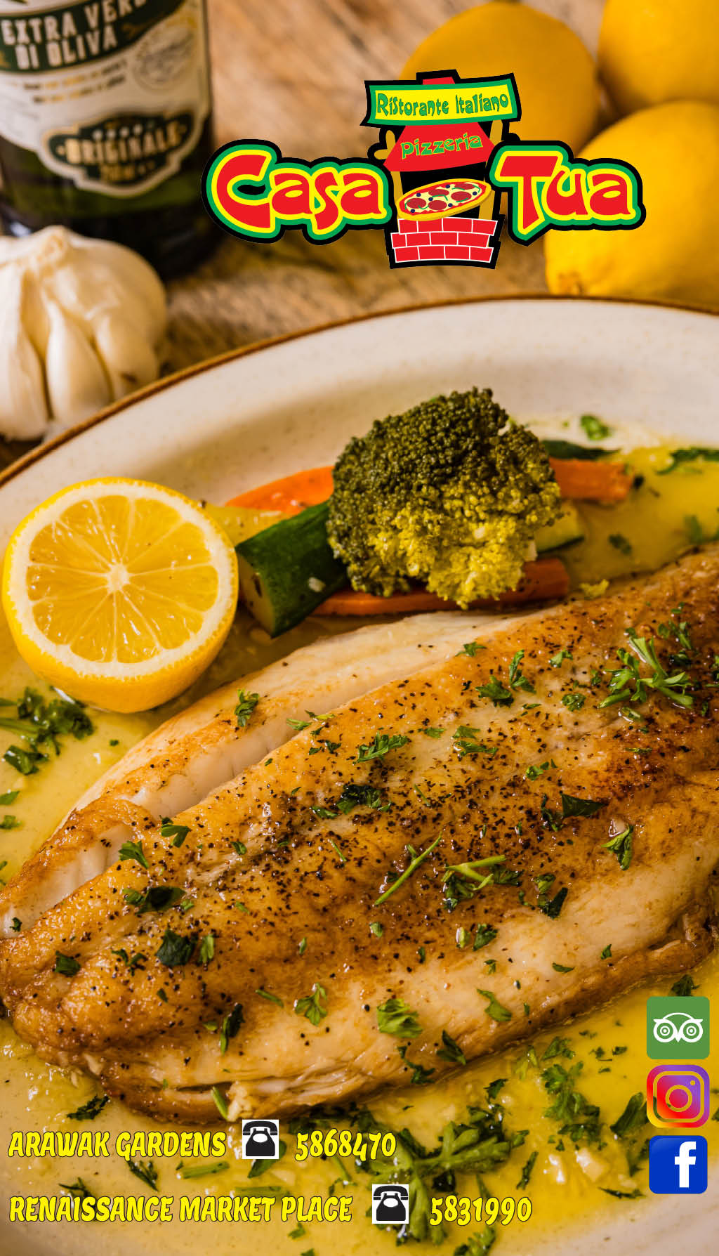 Filete de pescado sazonado con hierbas acompa ado de br coli, zanahorias y una rodaja de lim n sobre una salsa amarilla en un plato blanco con fondo de ajo, lim n y botella de aceite de oliva. Descripci n generada con IA